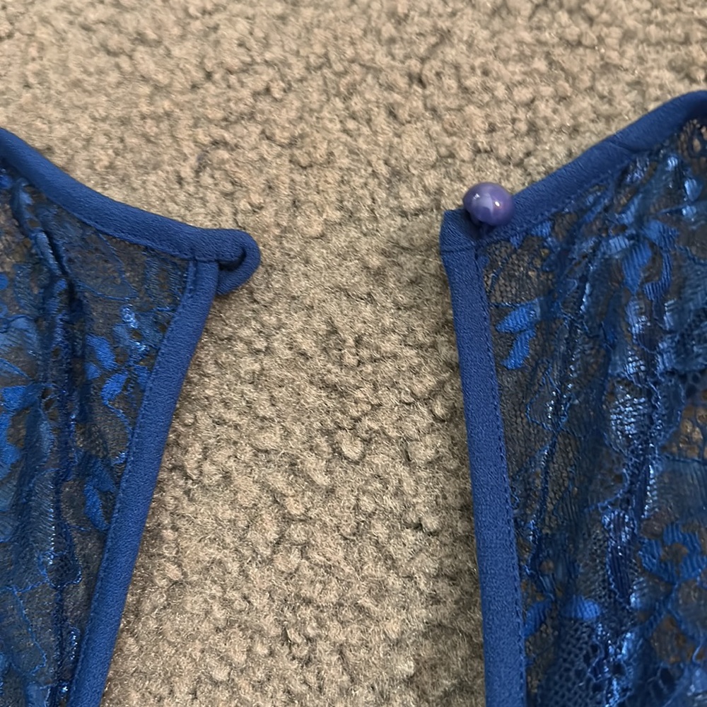 💙 BRAND NEW DRESS! 💙 - Picture 2 of 4